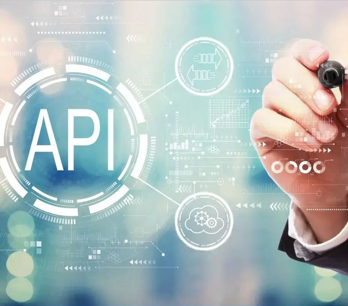 The Role of APIs in Extracting Data for Businesses Automation 1